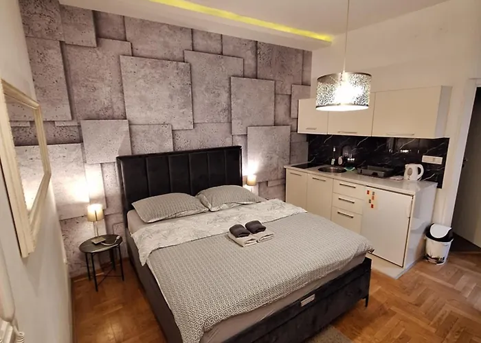 شقة Square M. بلغراد